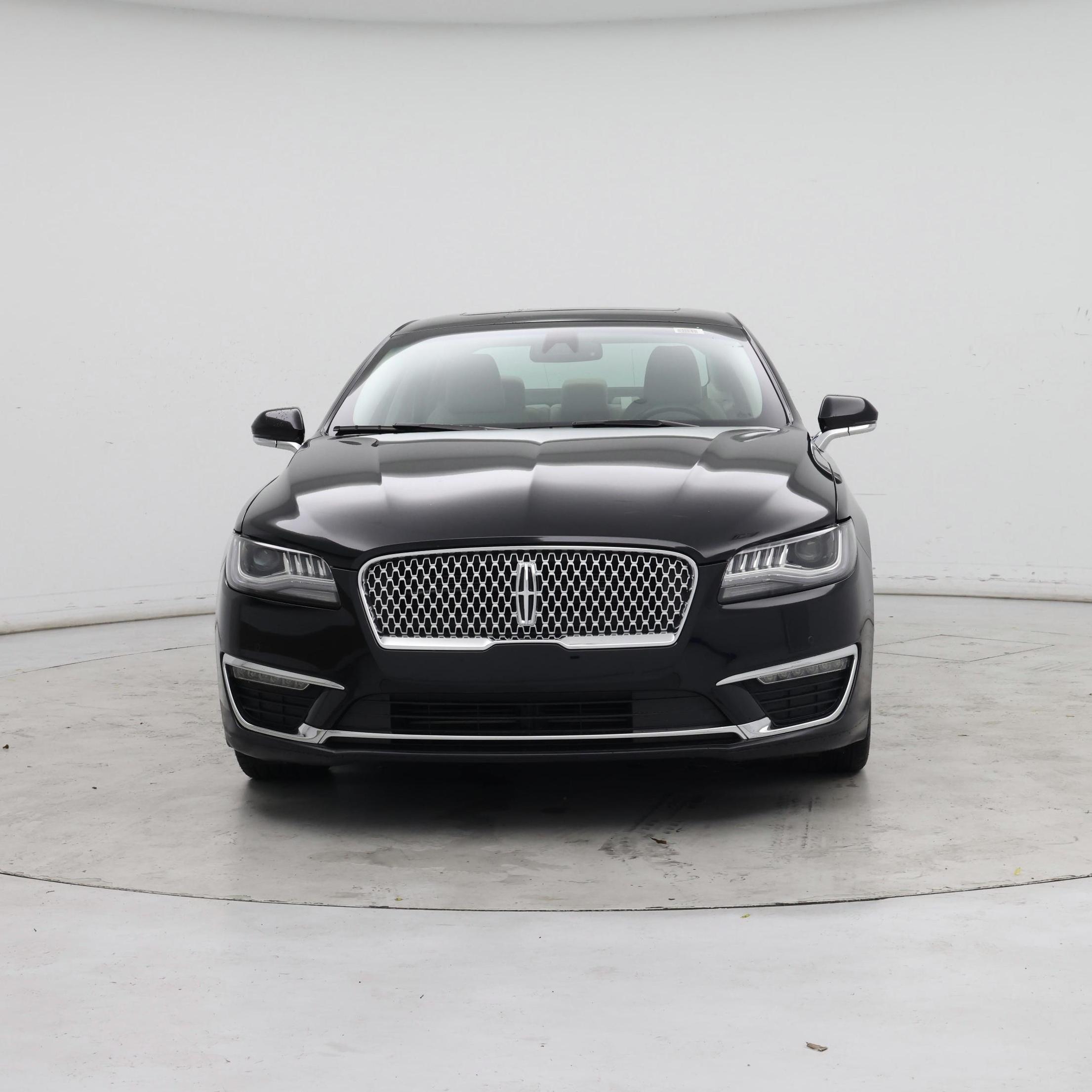 Thumbnail: 2020 Lincoln MKZ - 5