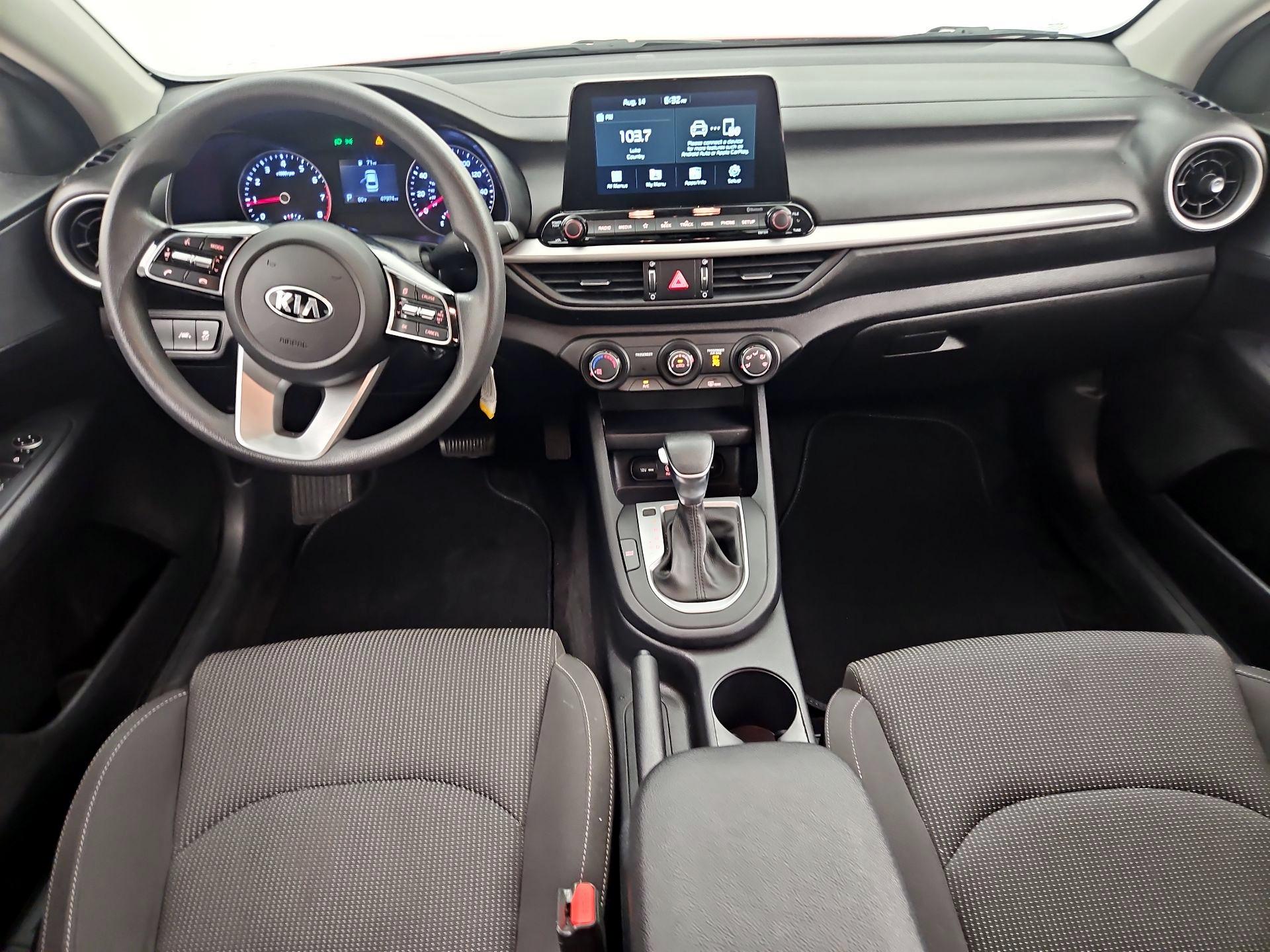 Thumbnail: 2020 Kia Forte - 9