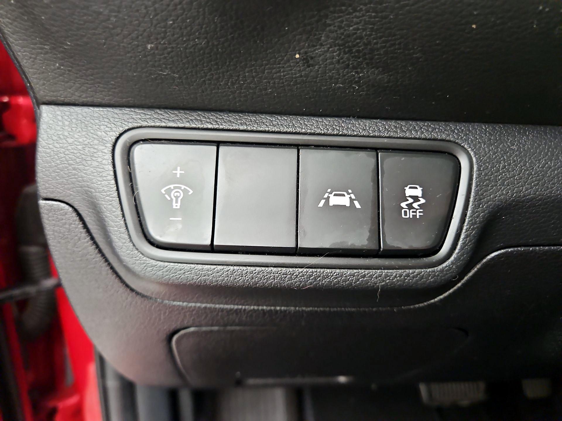 Thumbnail: 2020 Kia Forte - 13