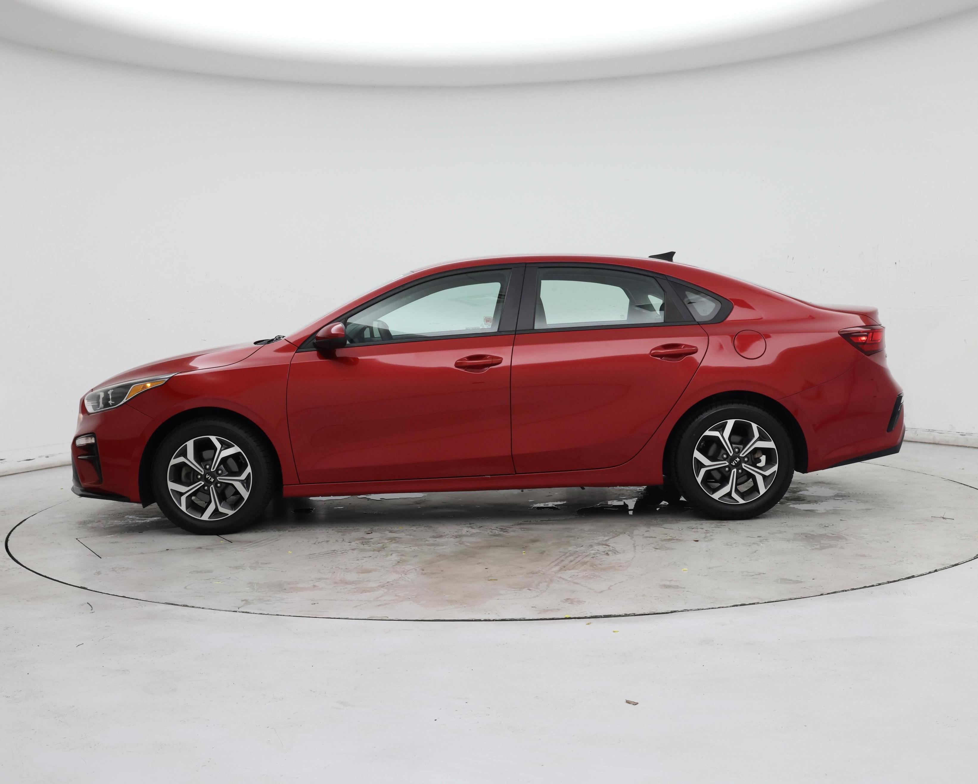 Thumbnail: 2020 Kia Forte - 3