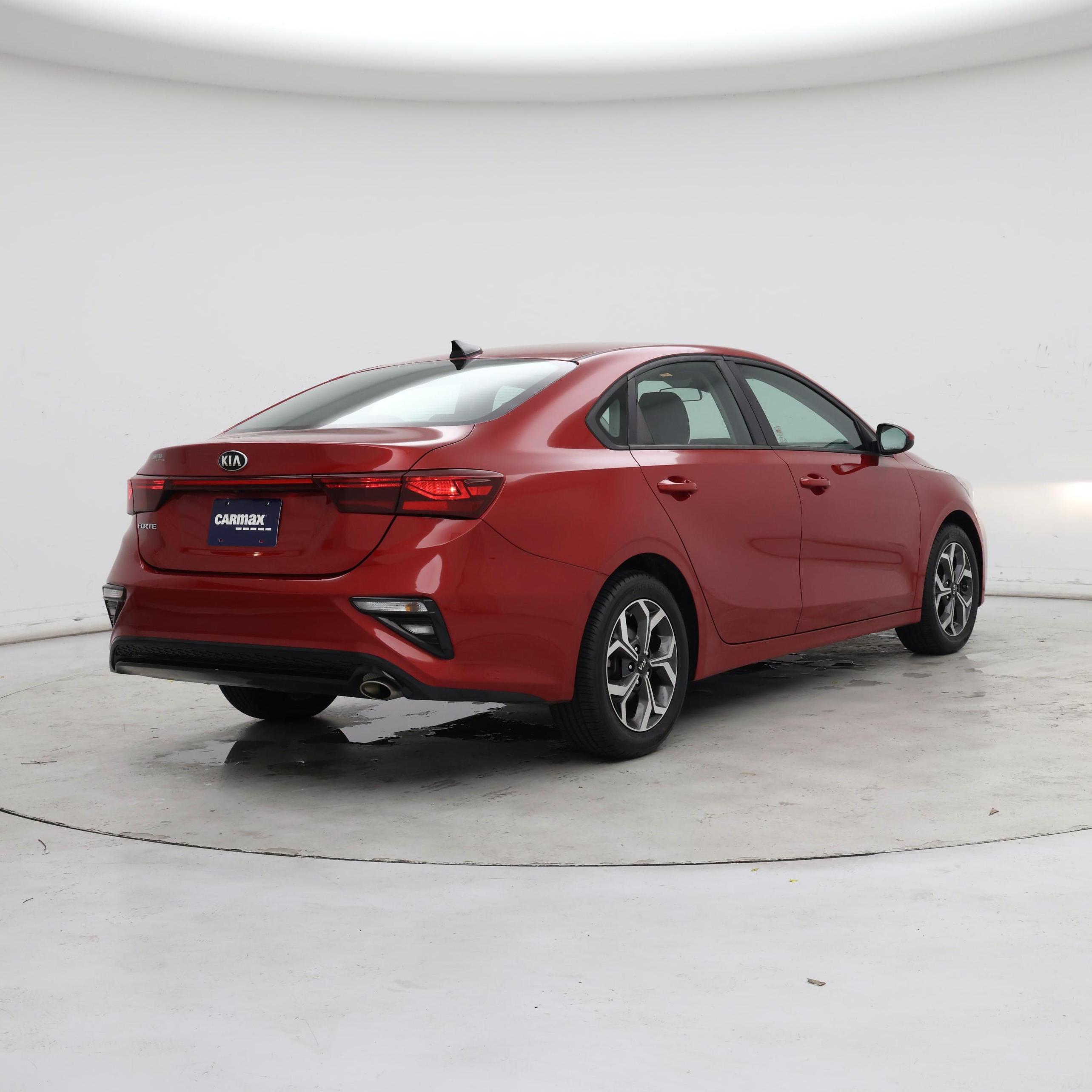 Thumbnail: 2020 Kia Forte - 8