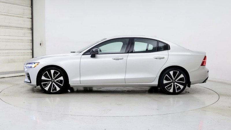 2022 Volvo S60 B5 Inscription 3