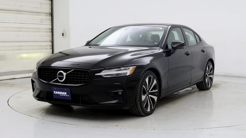 2022 Volvo S60 B5 Momentum 4