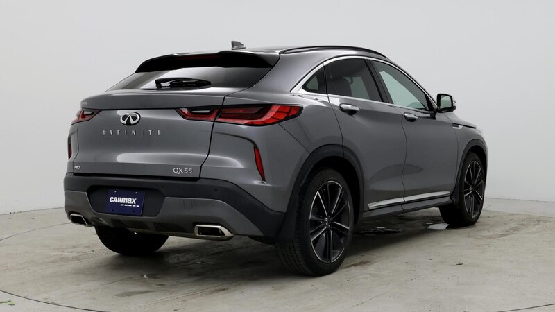 2022 INFINITI QX55 Essential 8