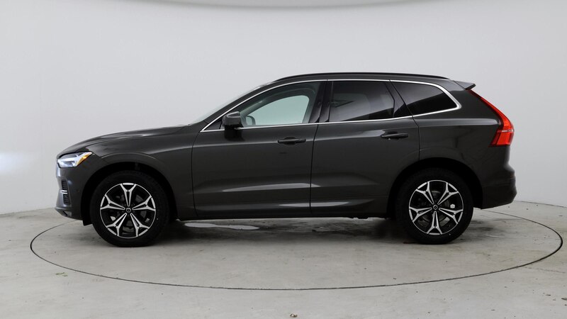 2022 Volvo XC60 B5 Momentum 3