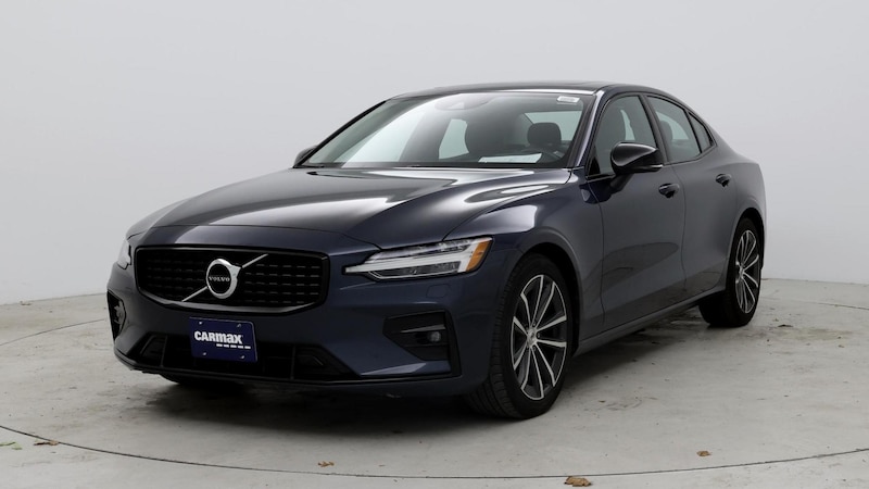 2022 Volvo S60 B5 Momentum 4