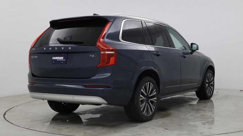 2022 Volvo XC90 T5 Momentum 8