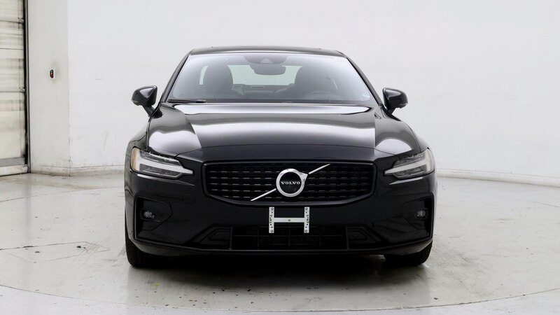 2022 Volvo S60 B5 R-Design 5