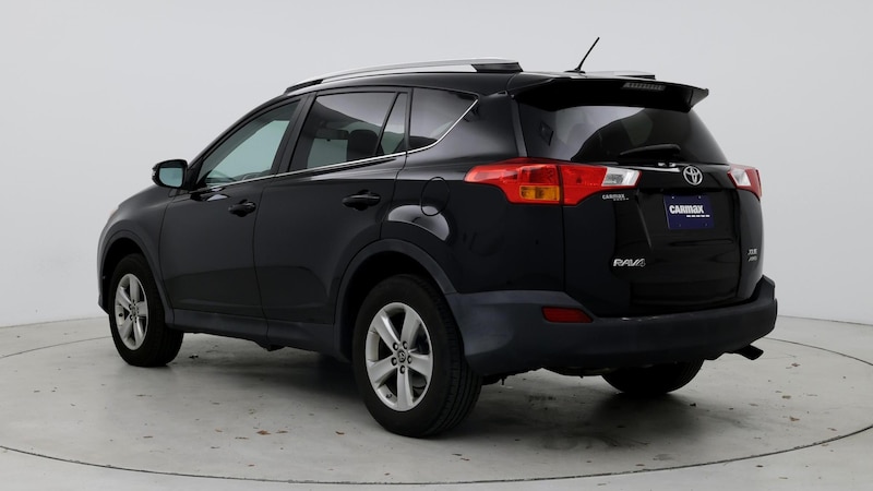 2015 Toyota RAV4 XLE 2