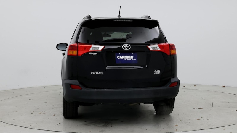 2015 Toyota RAV4 XLE 6