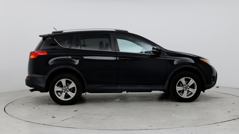 2015 Toyota RAV4 XLE 7