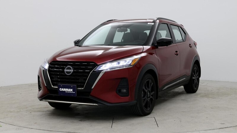 2022 Nissan Kicks SR 4