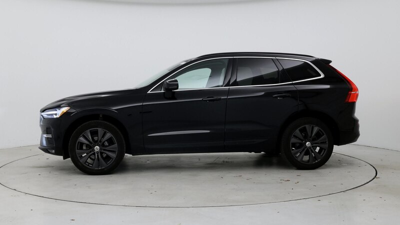 2022 Volvo XC60 B5 Momentum 3