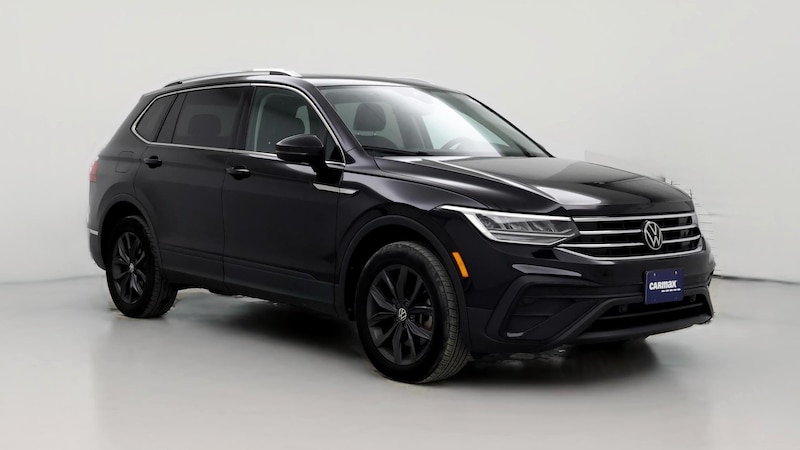 2022 Volkswagen Tiguan SE Hero Image