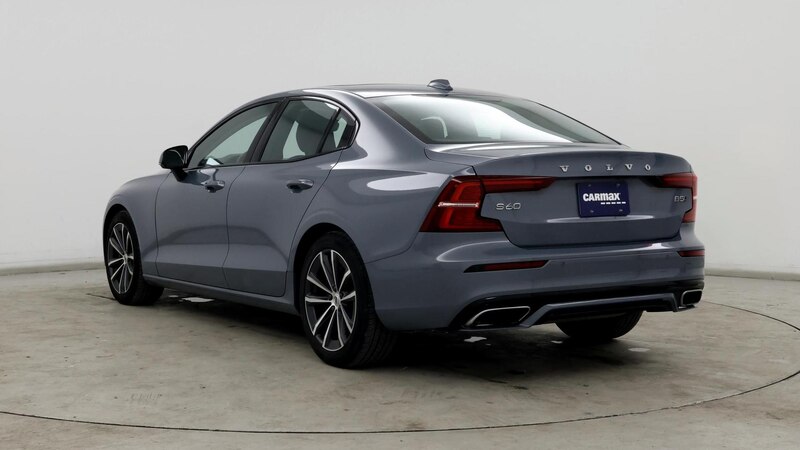 2022 Volvo S60 B5 Momentum 2