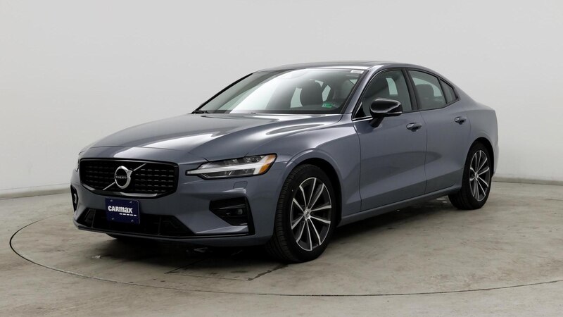 2022 Volvo S60 B5 Momentum 4