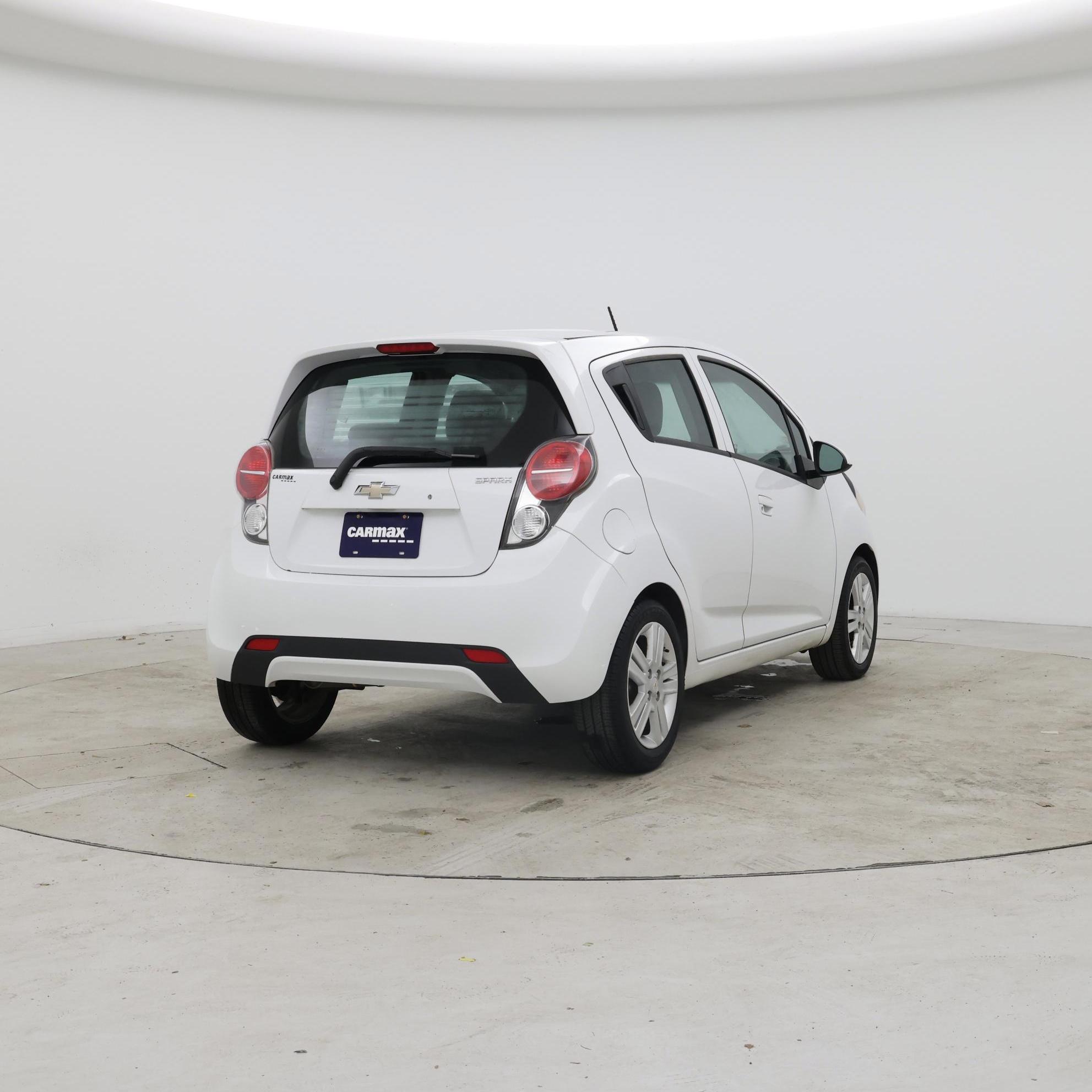 Thumbnail: 2014 Chevrolet Spark - 8