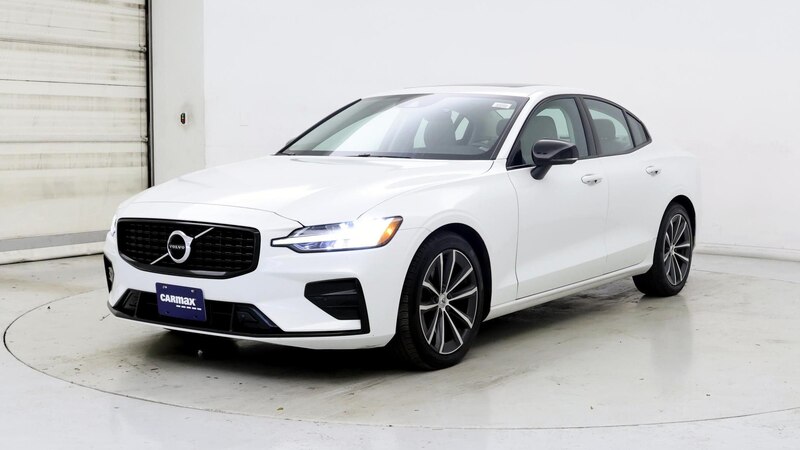 2022 Volvo S60 B5 Momentum 4