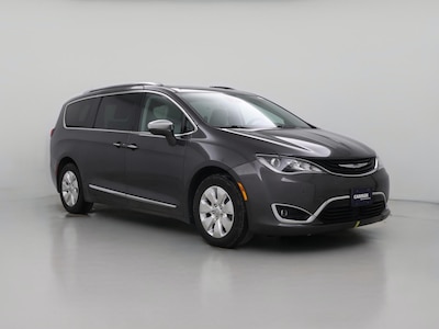 2018 Chrysler Pacifica Hybrid Limited -
                Norwood, MA