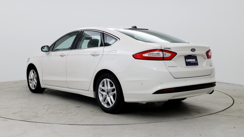 2014 Ford Fusion SE 2