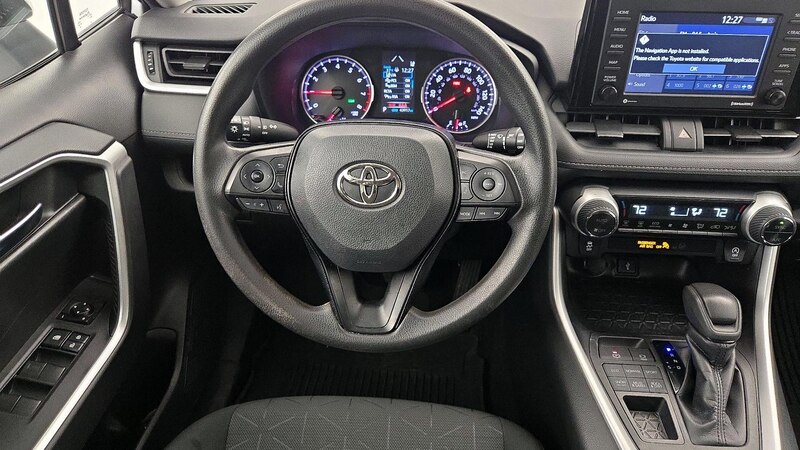 2021 Toyota RAV4 XLE 10