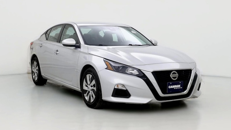 2022 Nissan Altima S Hero Image