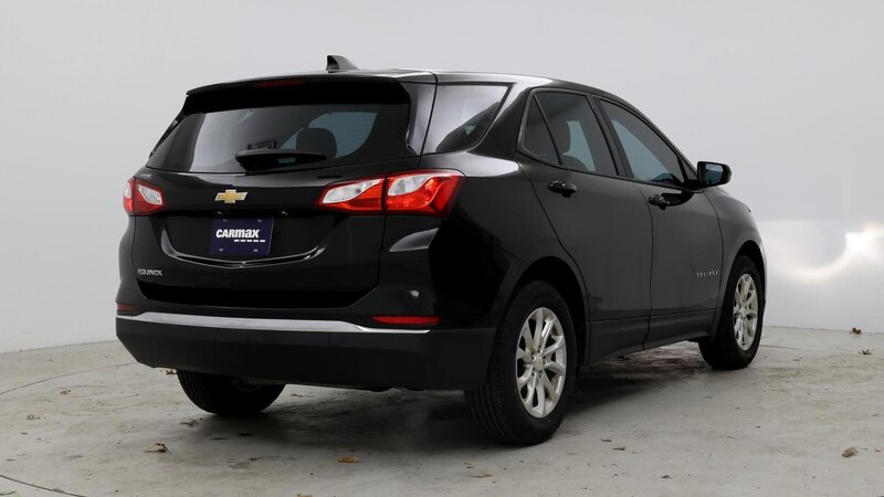 2018 Chevrolet Equinox LS 8