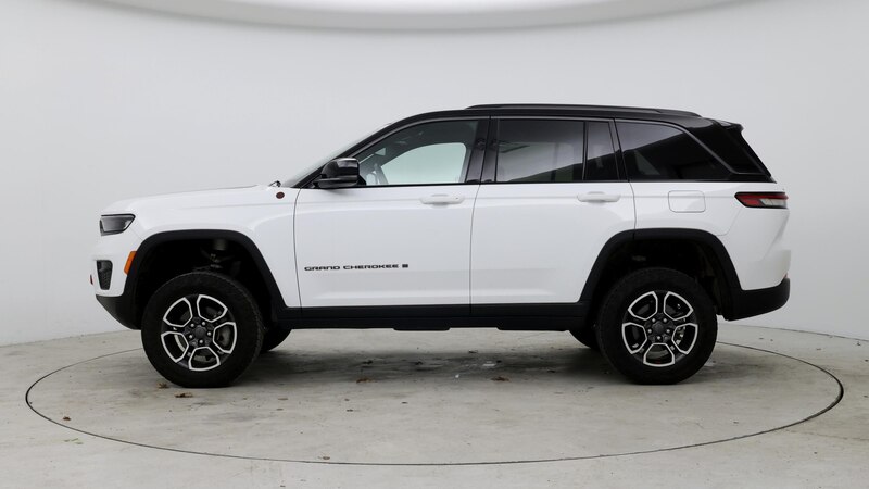 2022 Jeep Grand Cherokee Trailhawk 3