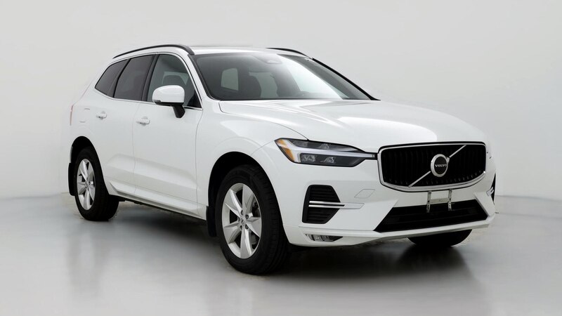 2022 Volvo XC60 B5 Momentum Hero Image