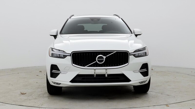 2022 Volvo XC60 B5 Momentum 5