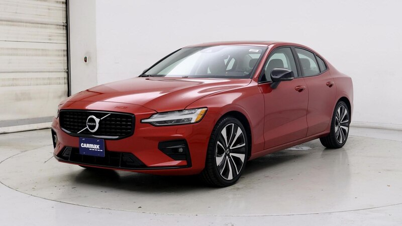 2022 Volvo S60 B5 Momentum 4