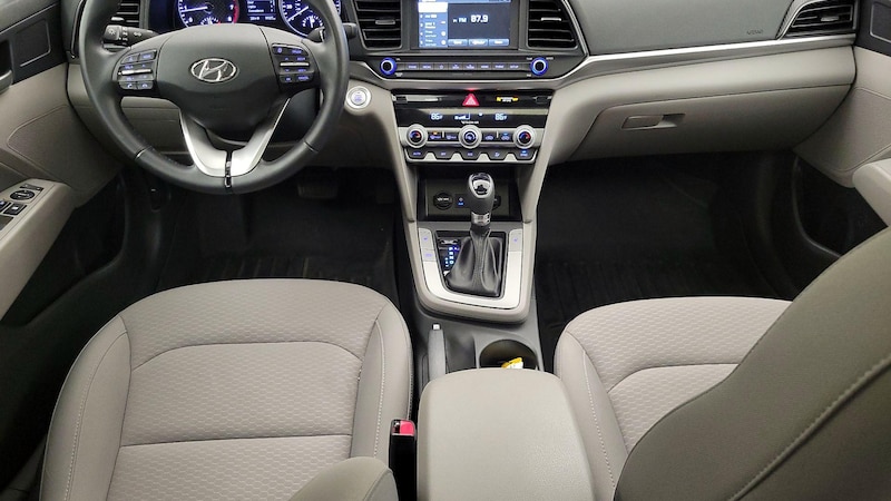 2020 Hyundai Elantra Value Edition 9