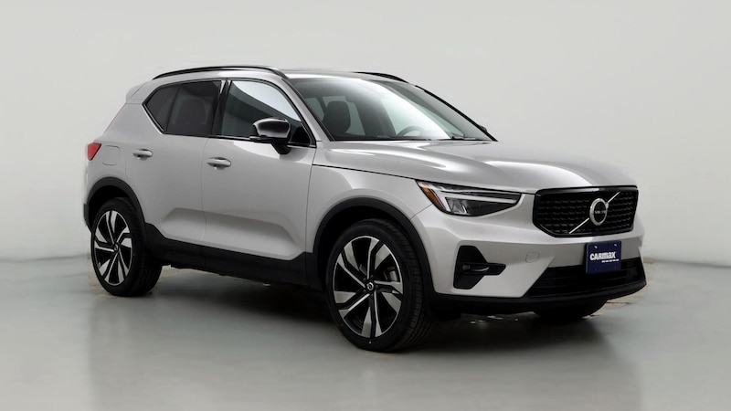 2023 Volvo XC40 B4 Plus Hero Image