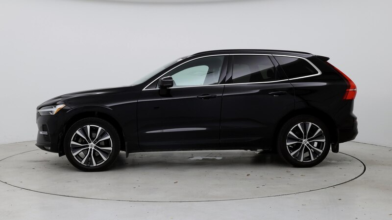 2022 Volvo XC60 B5 Momentum 3