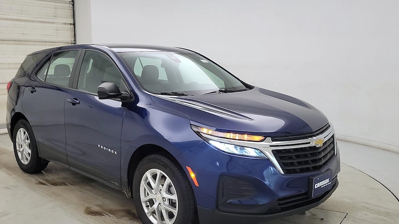 2022 Chevrolet Equinox LS Hero Image