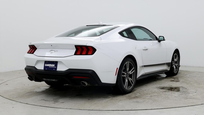 2024 Ford Mustang  8