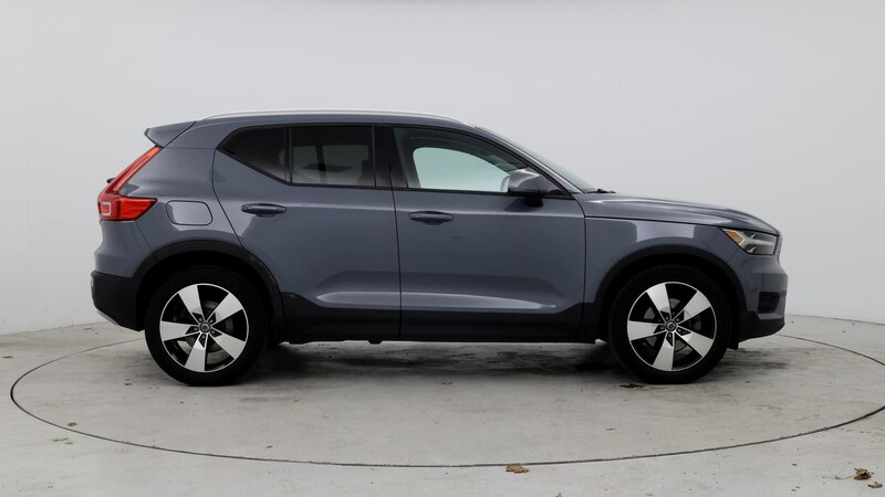 2020 Volvo XC40 T5 Momentum 7