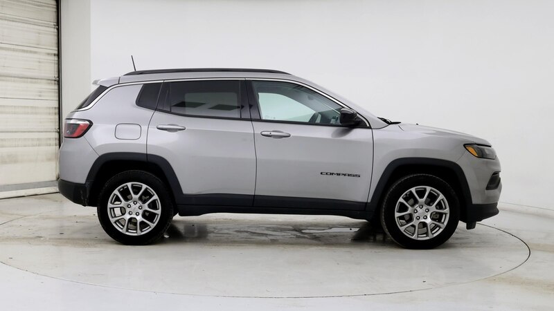 2022 Jeep Compass Latitude 7