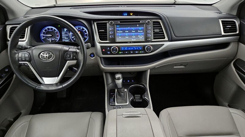 2014 Toyota Highlander XLE 9