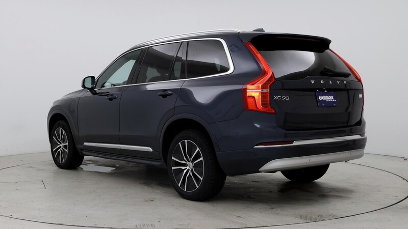 2022 Volvo XC90 T8 Inscription 2