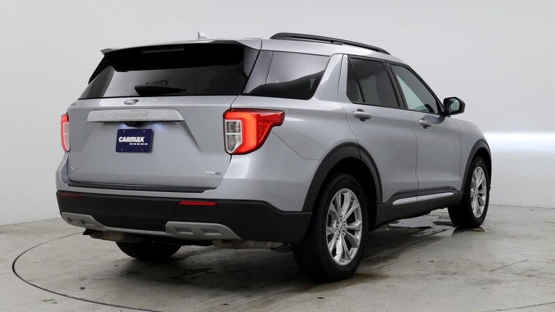 2020 Ford Explorer XLT 8