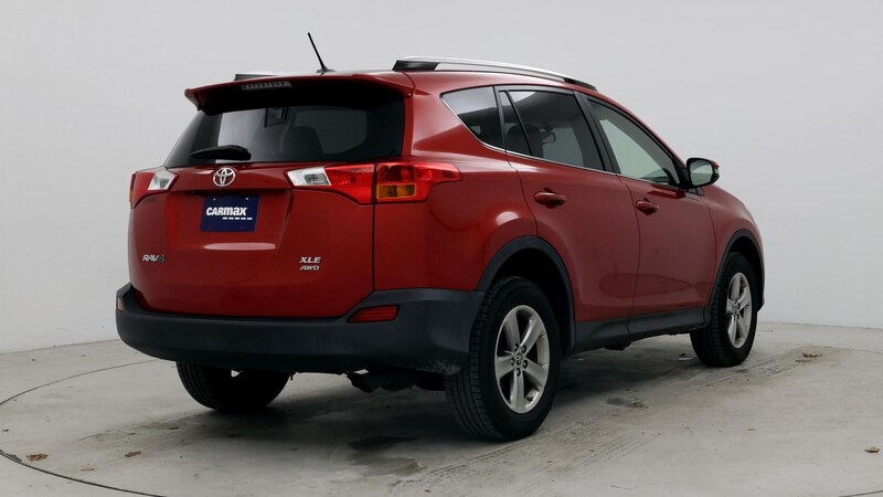 2015 Toyota RAV4 XLE 8