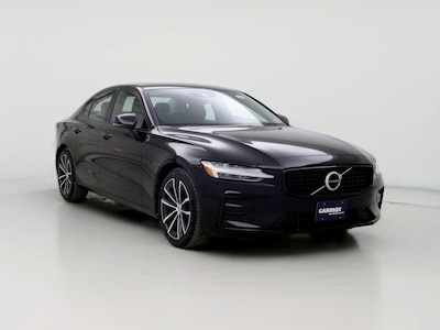 2022 Volvo S60 B5 Momentum -
                Boston, MA