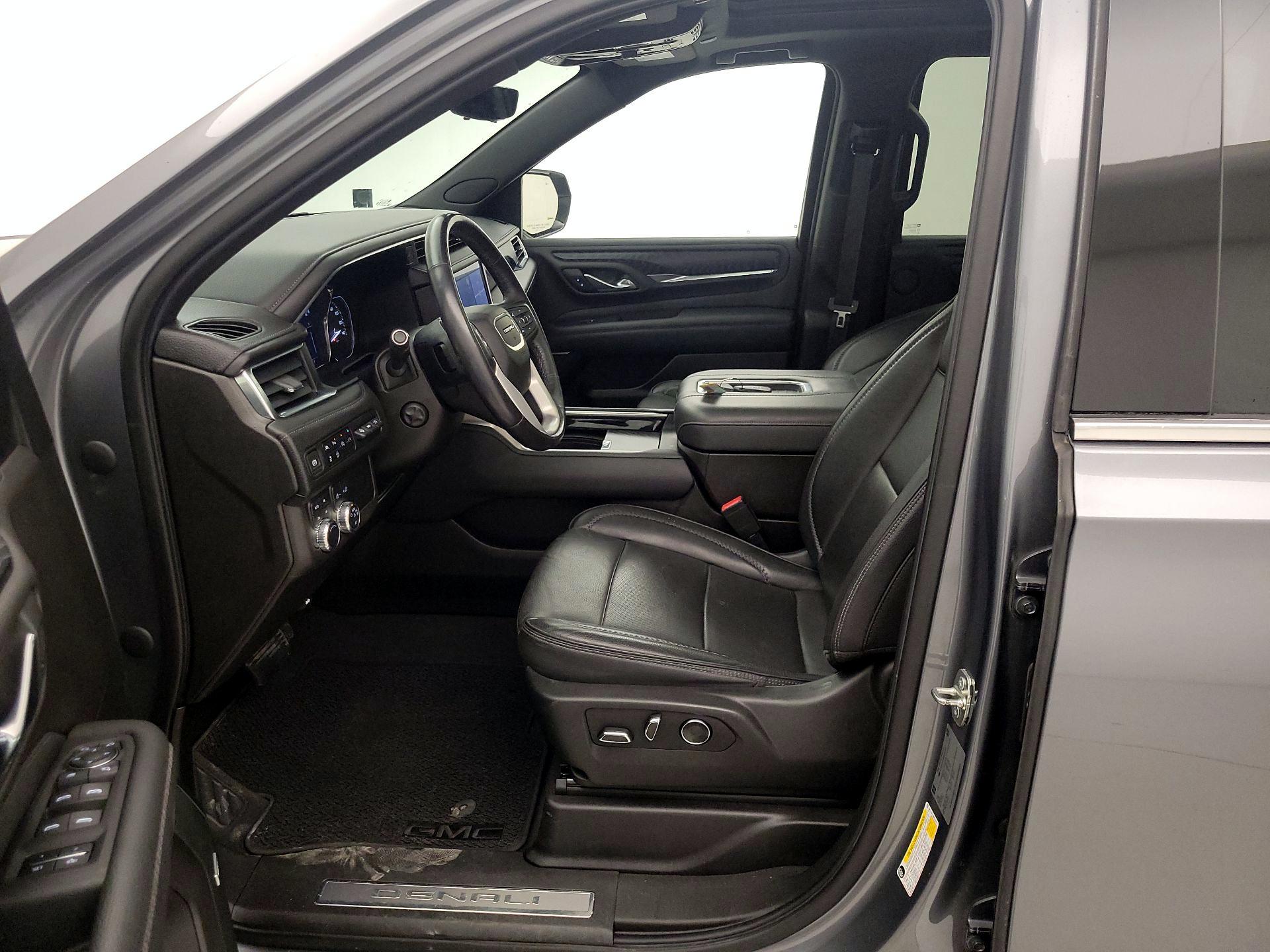 Thumbnail: 2021 GMC Yukon XL - 11