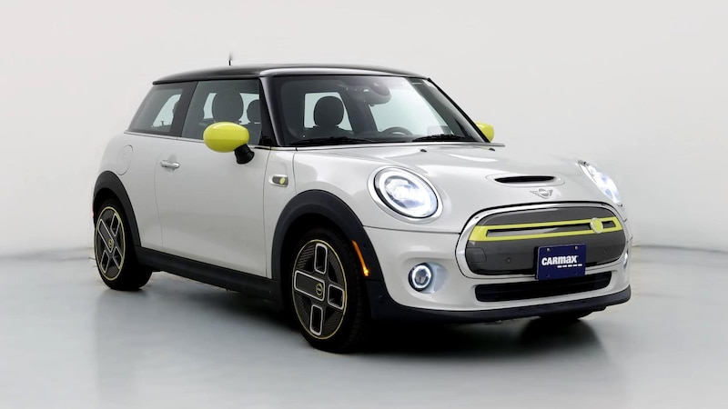 2021 MINI Cooper Hardtop SE Hero Image