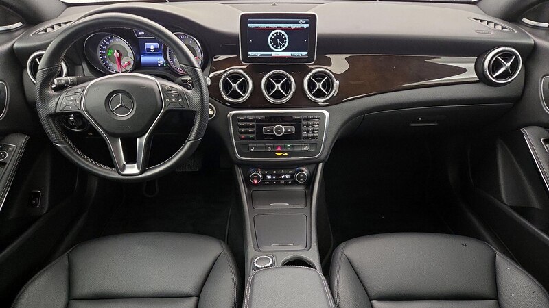 2014 Mercedes-Benz CLA 250 9