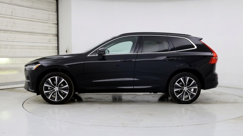 2022 Volvo XC60 B5 Momentum 3