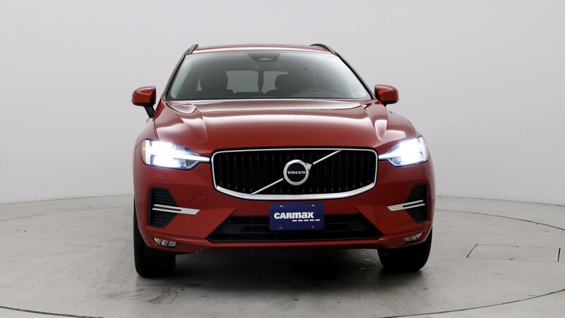 2022 Volvo XC60 B5 Momentum 5