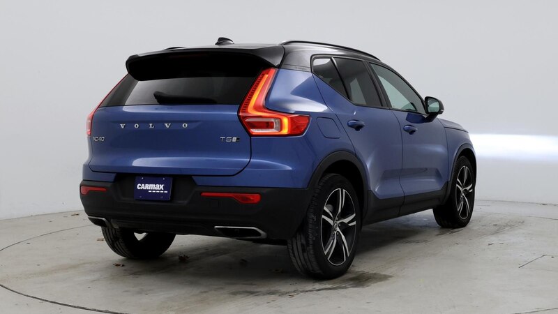 2020 Volvo XC40 T5 R-Design 8