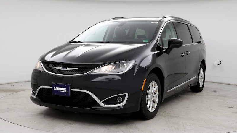 2020 Chrysler Pacifica Touring L 4